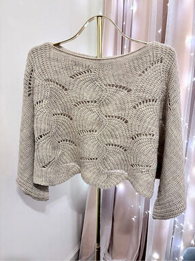 Open Knit Scalloped Hem Sweater